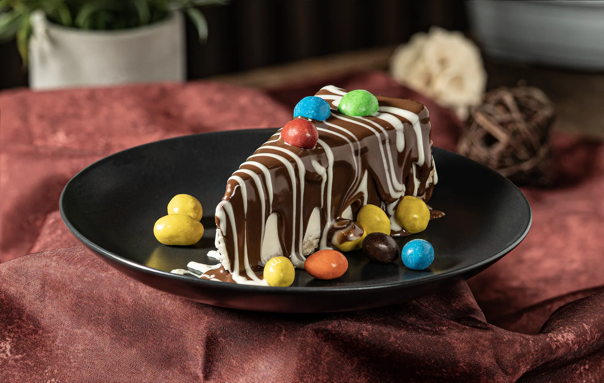 M&M’s Chocolate Cheesecake