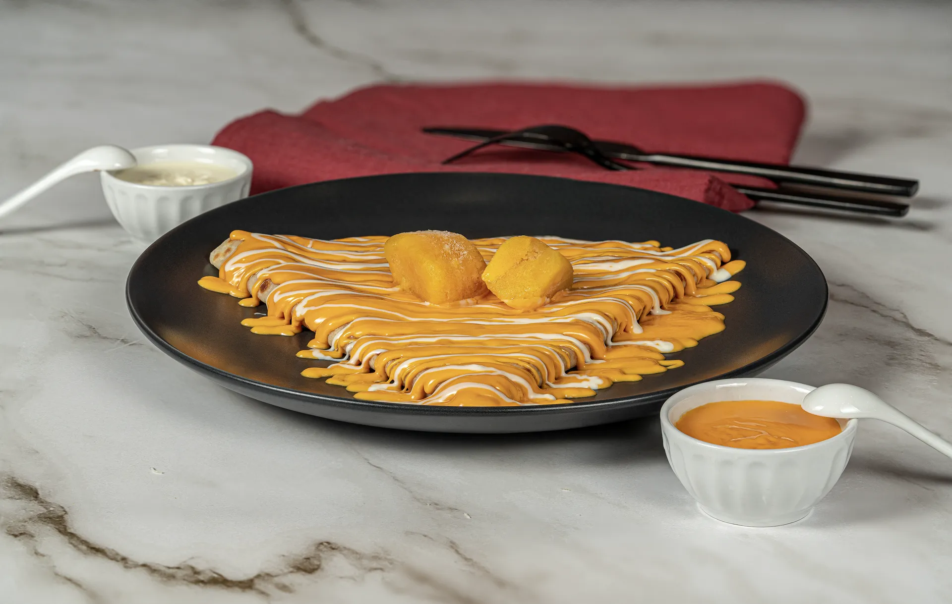Mango crepe